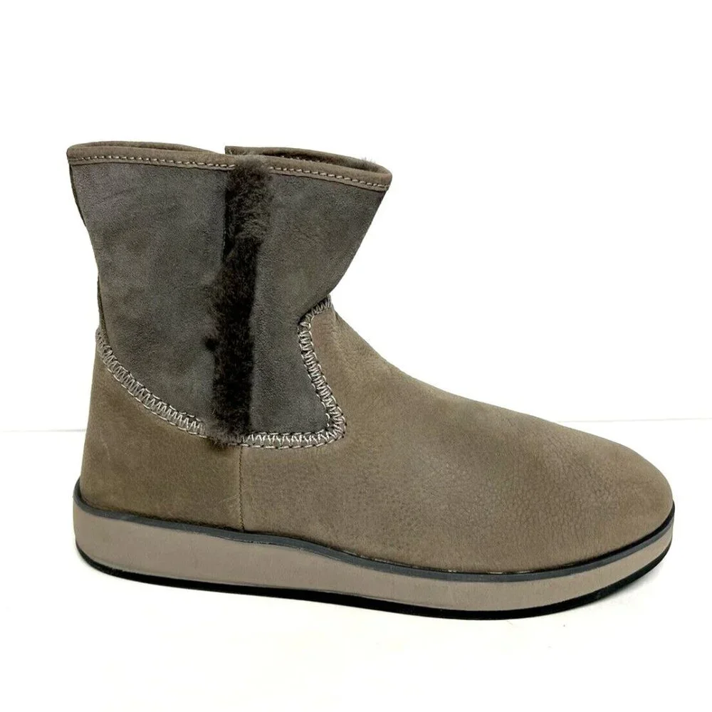 Olukai Womens Pa’ina Hulu Boot Fog Size 9.5 M